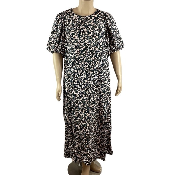 Old Navy Puff Sleeve Floral Maxi Dress Navy Pink Ditsy Print 4X - Picture 1 of 7